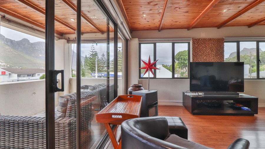 To Let 3 Bedroom Property for Rent in Hout Bay Western Cape
